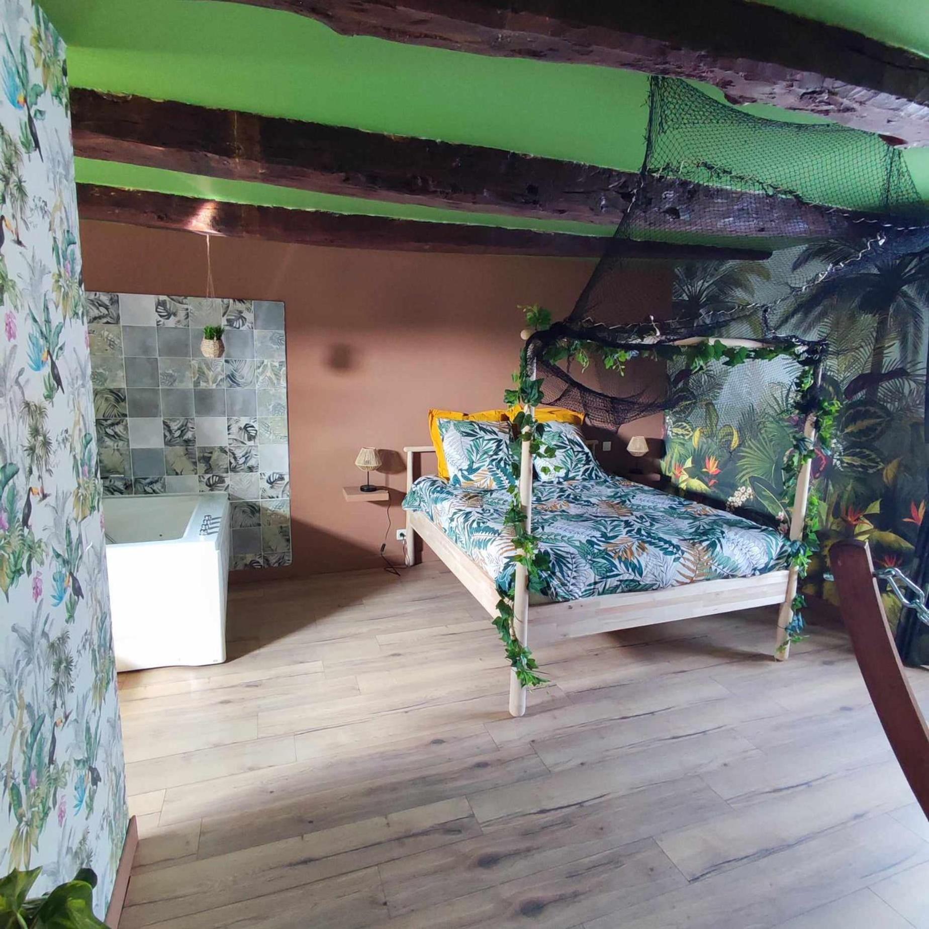 Apartament L'Evasion Jungle Saint-Pierre-de-Plesguen Zewnętrze zdjęcie