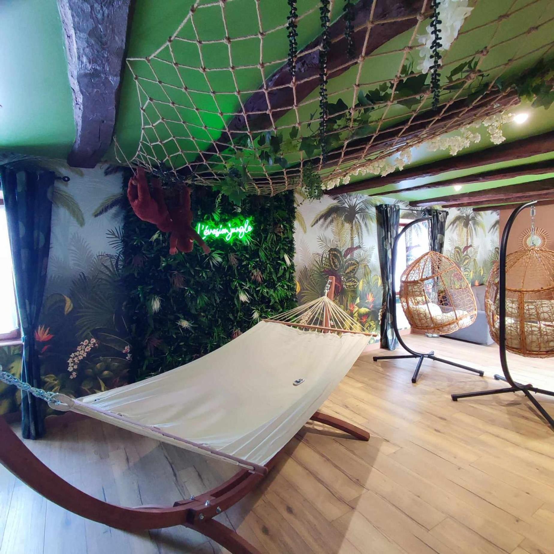 Apartament L'Evasion Jungle Saint-Pierre-de-Plesguen Zewnętrze zdjęcie