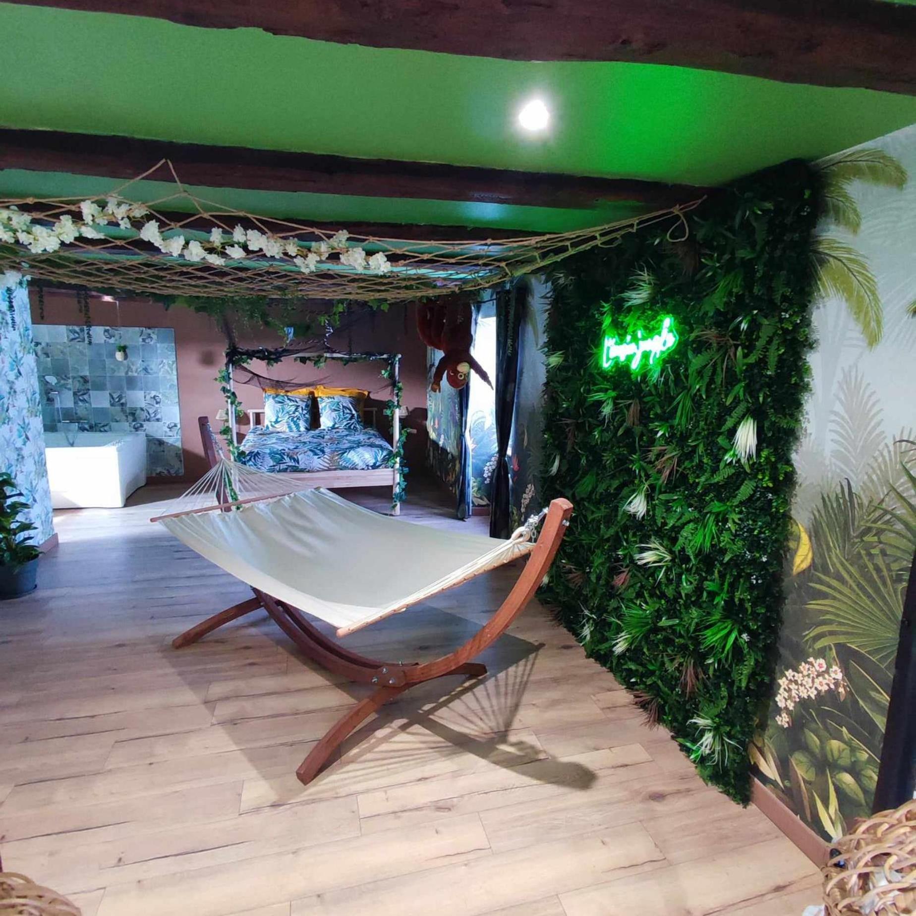 Apartament L'Evasion Jungle Saint-Pierre-de-Plesguen Zewnętrze zdjęcie